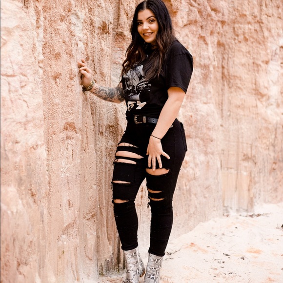 Meet your Posher, Brittany - Picture 1 of 1